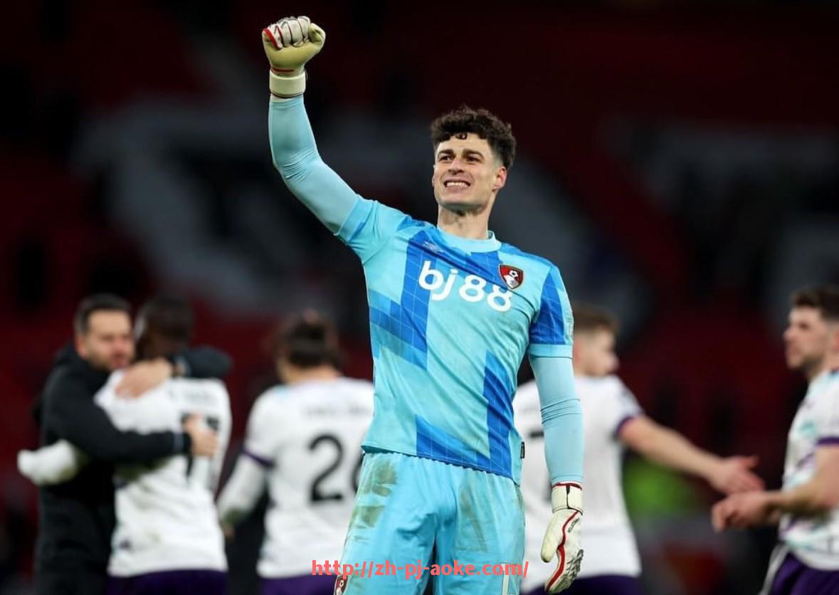 澳客足彩-世俱杯战术板解析,揭示球队战术布局与调整技巧