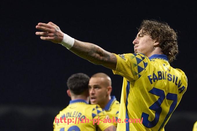 澳客足彩-世俱杯助威灯光秀创意策划回顾，视觉盛宴点燃激情